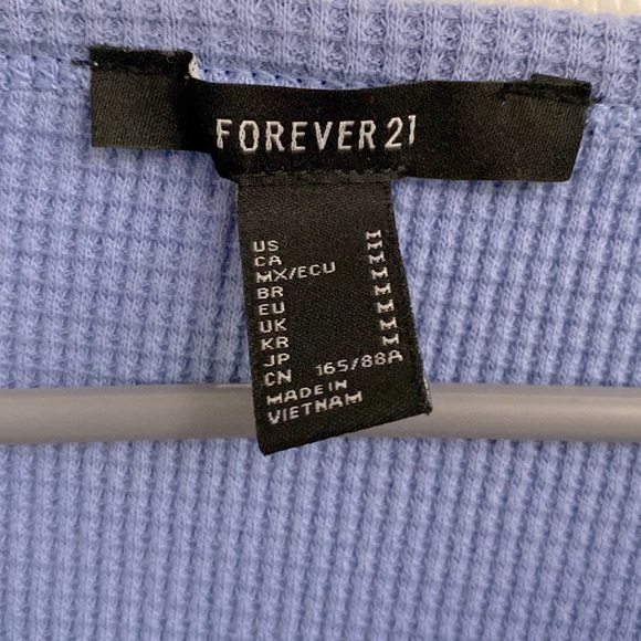 Blue Long Sleeve Medium Forever 21 Crop Top - Picture 3 of 3